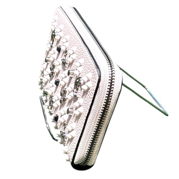 Christian Louboutin Cream Pantone Studded Wallet - Picture 17 of 17